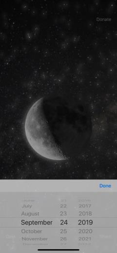 MOON app
