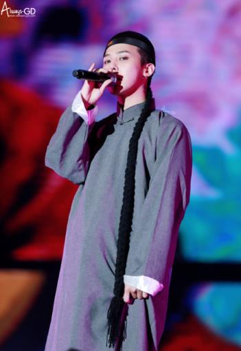 bigbang重庆演唱会权志龙cos黄飞鸿图