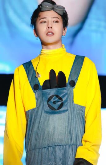 bigbang重庆演唱会权志龙cos黄飞鸿图