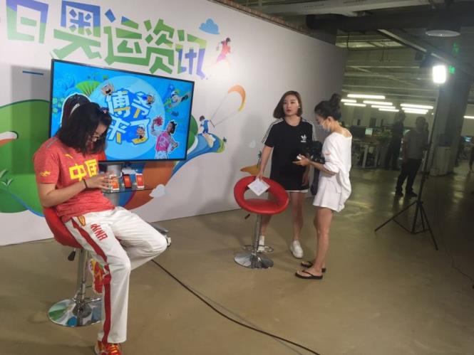 傅园慧回国首播app