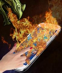 消防碎屏恶作剧